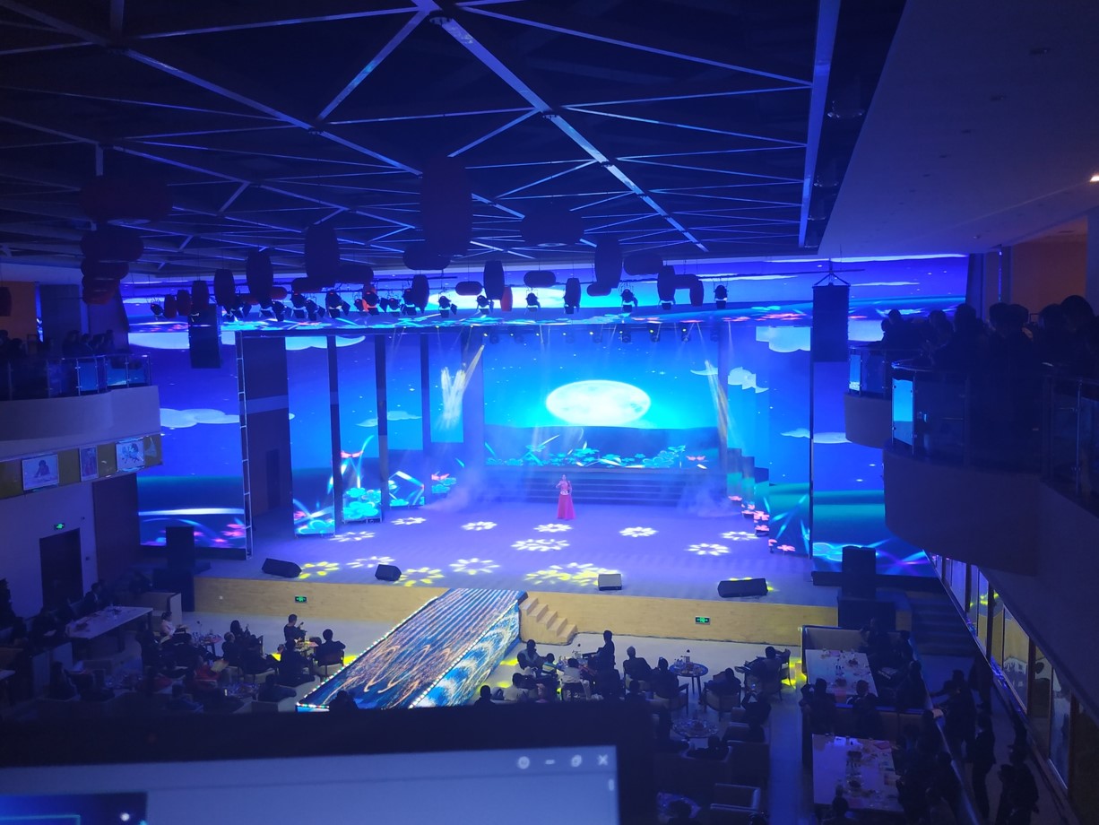 �Ӱ�����Ӫ�����δ���̨