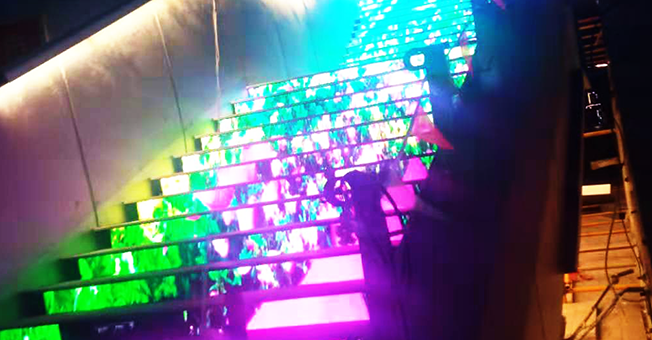 ƽ���нܹ㳡��������¥����