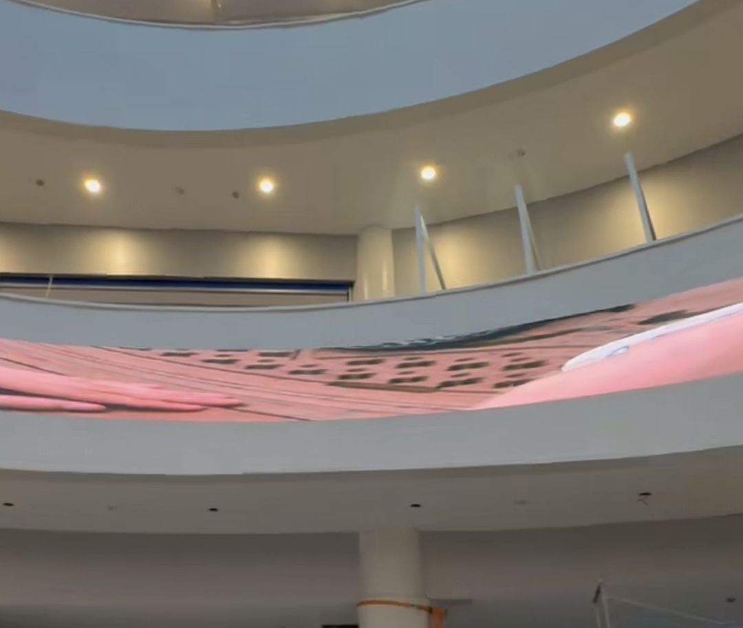 ��Ļ�辶ʽƫ����ת