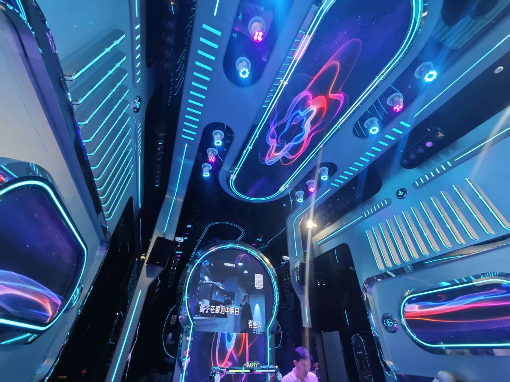 ���ɹŰ����Ƕ���