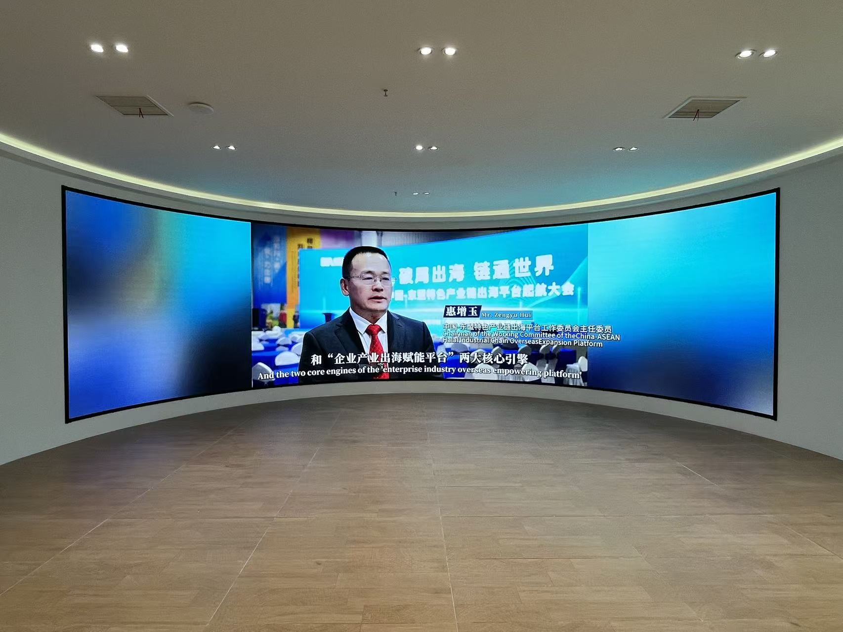 ��ǻ���չ��